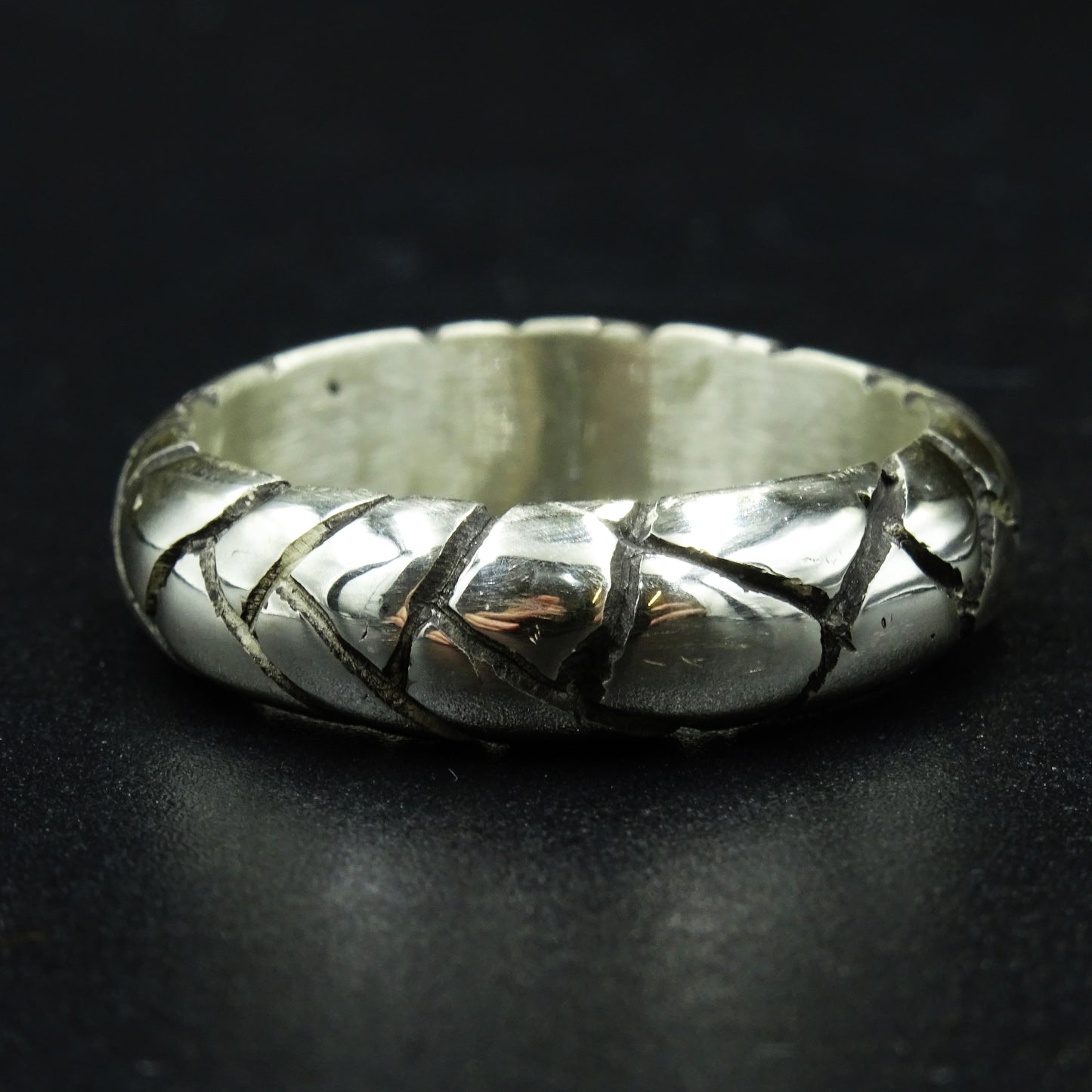 Bloodfang Silver Ring