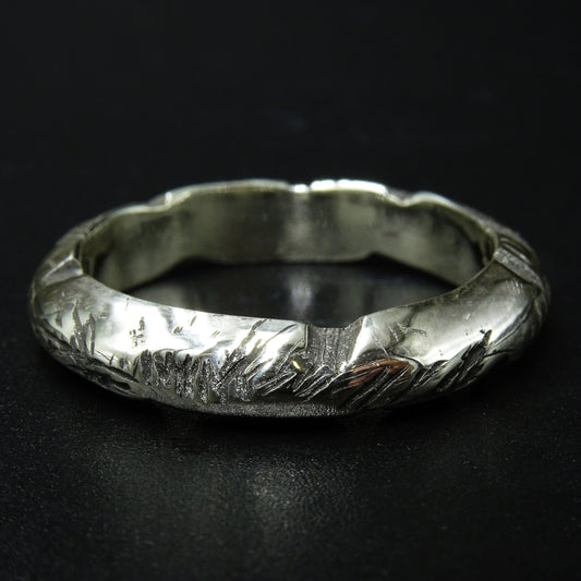 Fate’s Trace Silver Ring