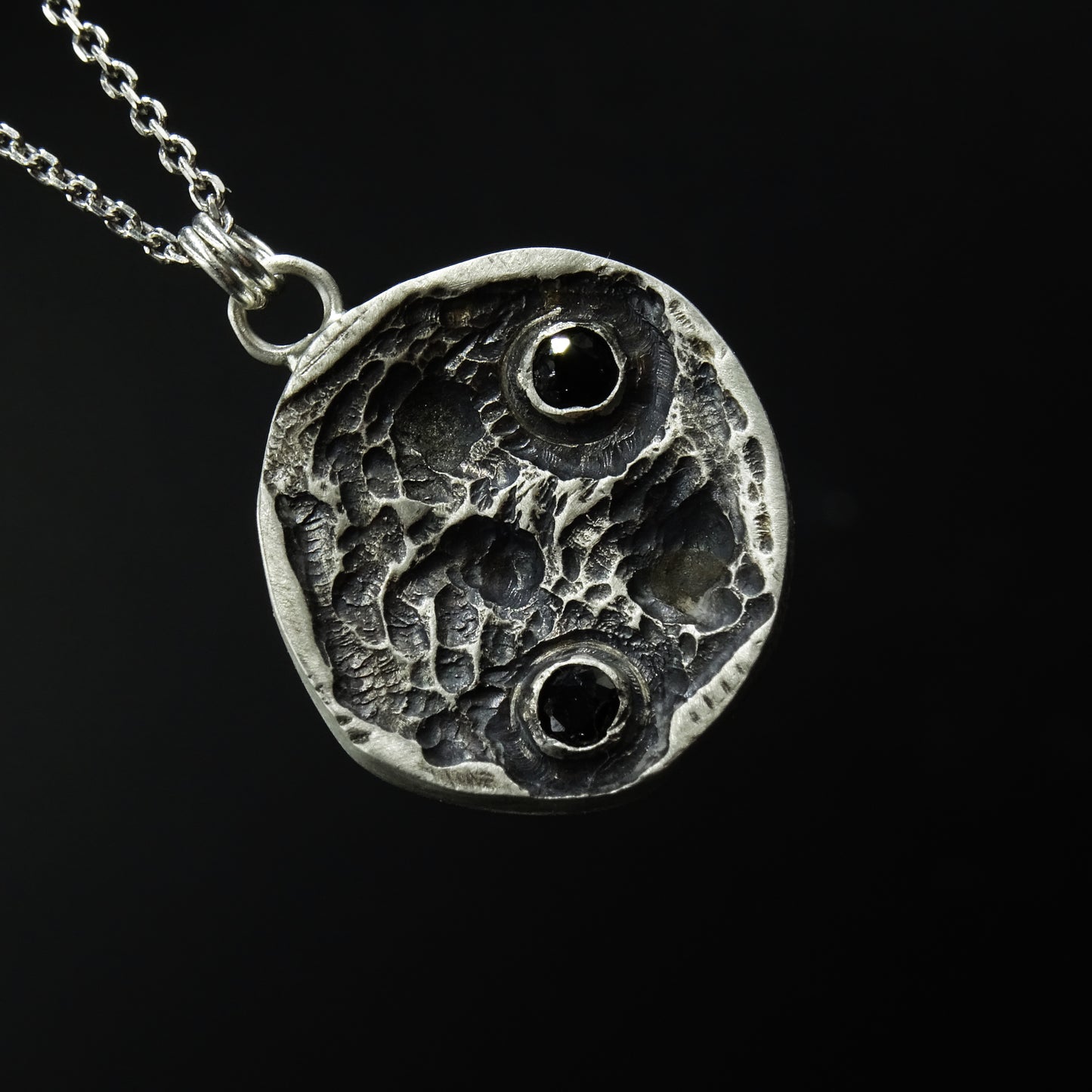 Crushplate Silver Necklace