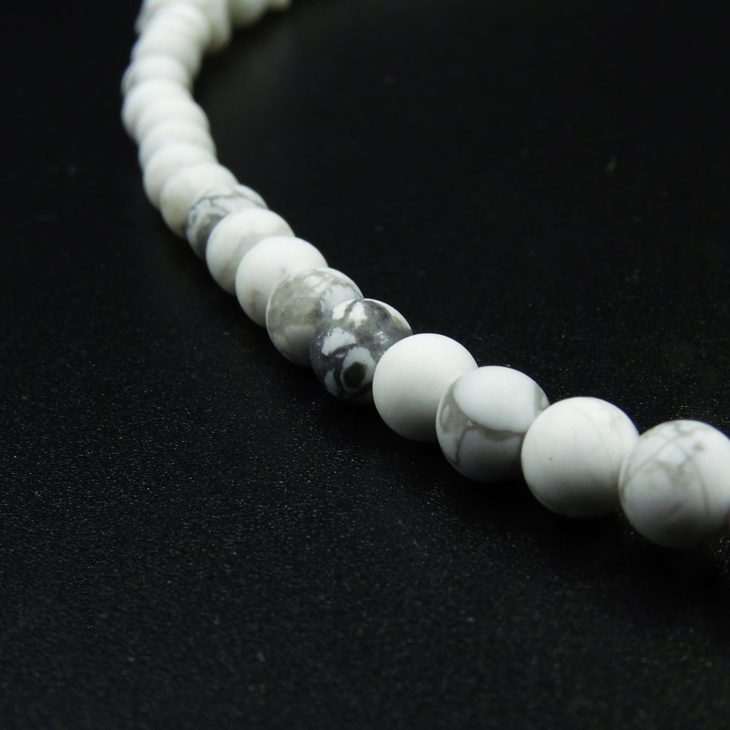 Polar Veil Necklace