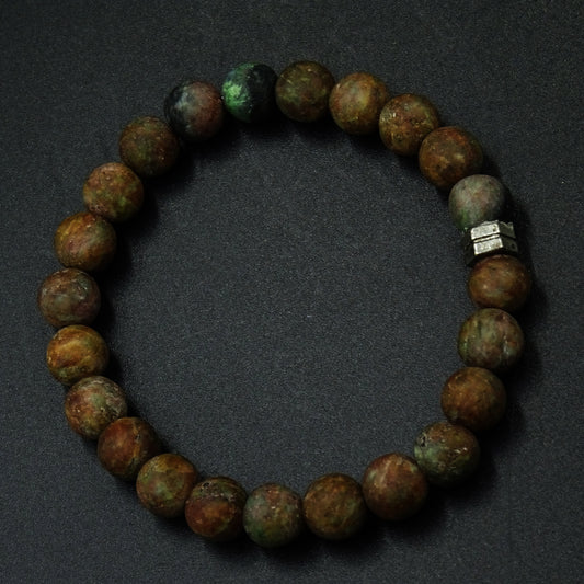 Verdant Relic Kashgard Garnet Gemstones Bracelet