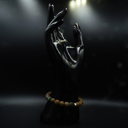 Verdant Relic Kashgard Garnet Gemstones Bracelet