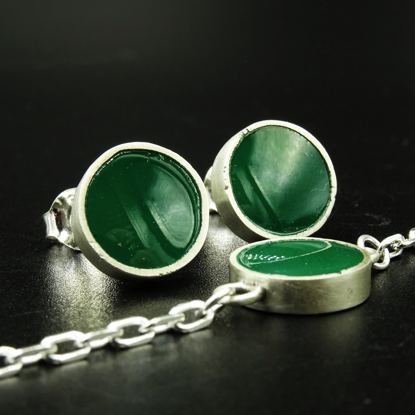 Greenwave Core Silver & Green Enamel Set