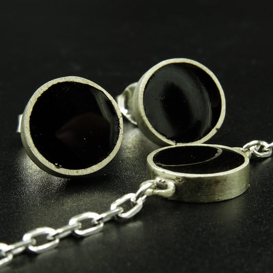 Nocturne Circle Silver & Black Enamel Set