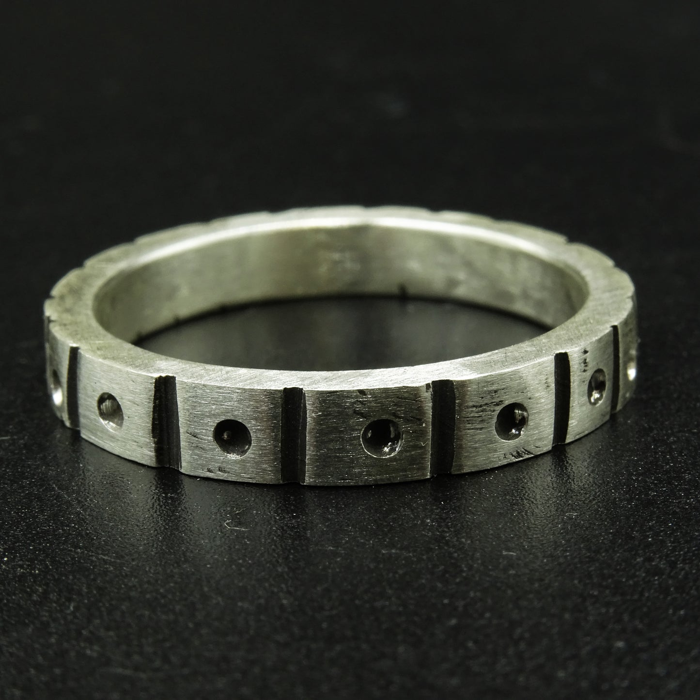 Chamber Core Silver Ring