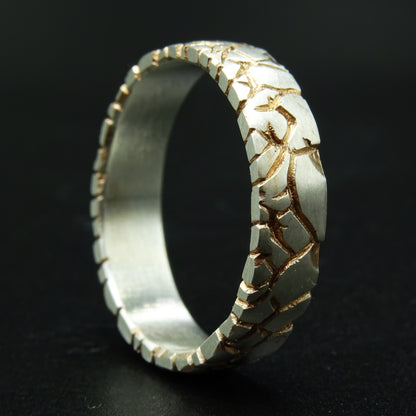 Veinbreak Silver Ring